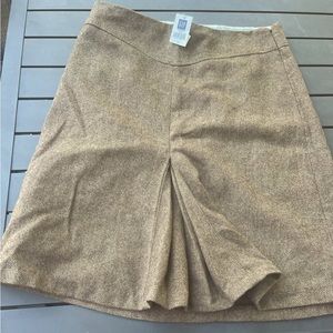 Gap skirt NWT